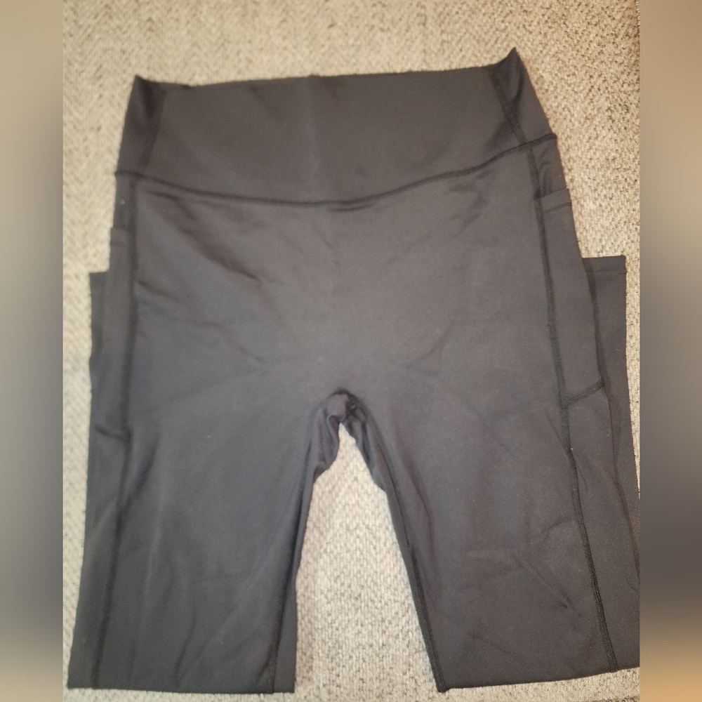 Black High-Waisted Leggings